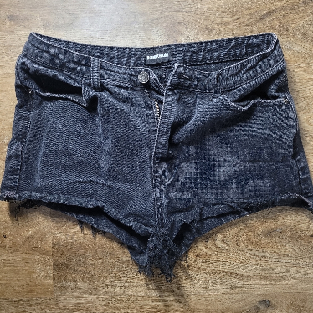 Black Momokrom shorts